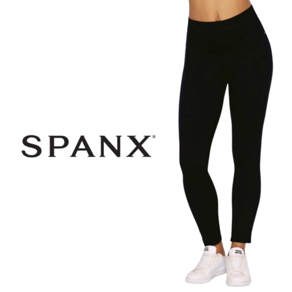 SPANX The Perfect Black Pant Ankle 4-Pocket Knit - Size Medium Petite - Picture 1 of 14